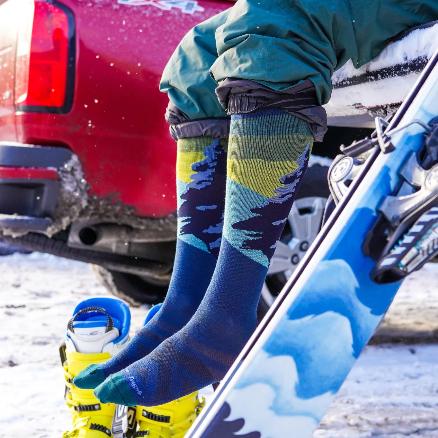 Men's Solstice Over-the-Calf Lightweight | Ski & Snowboard Sock | 8014