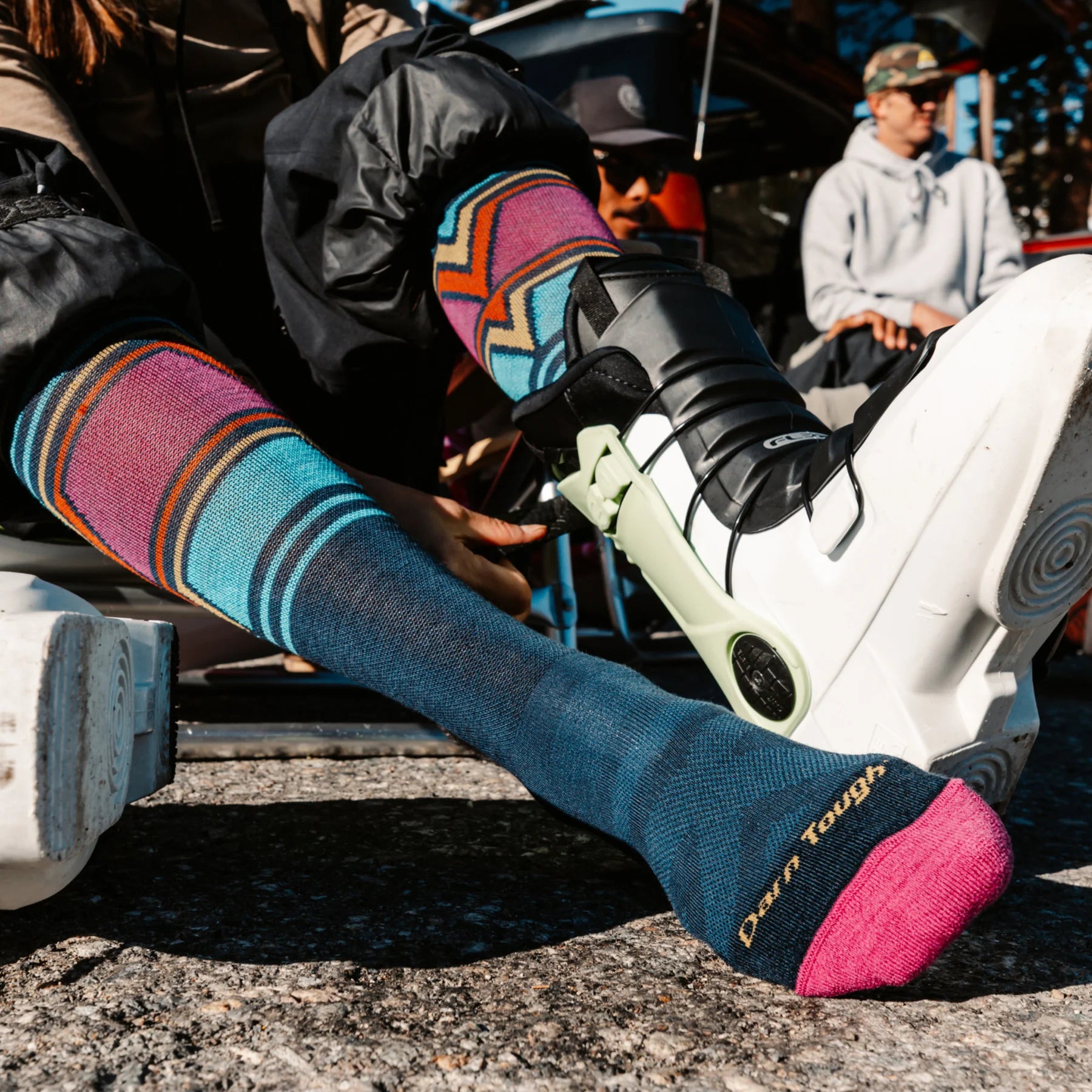 Women's Echo Over-the-Calf Midweight Ski & Snowboard Sock | 8048