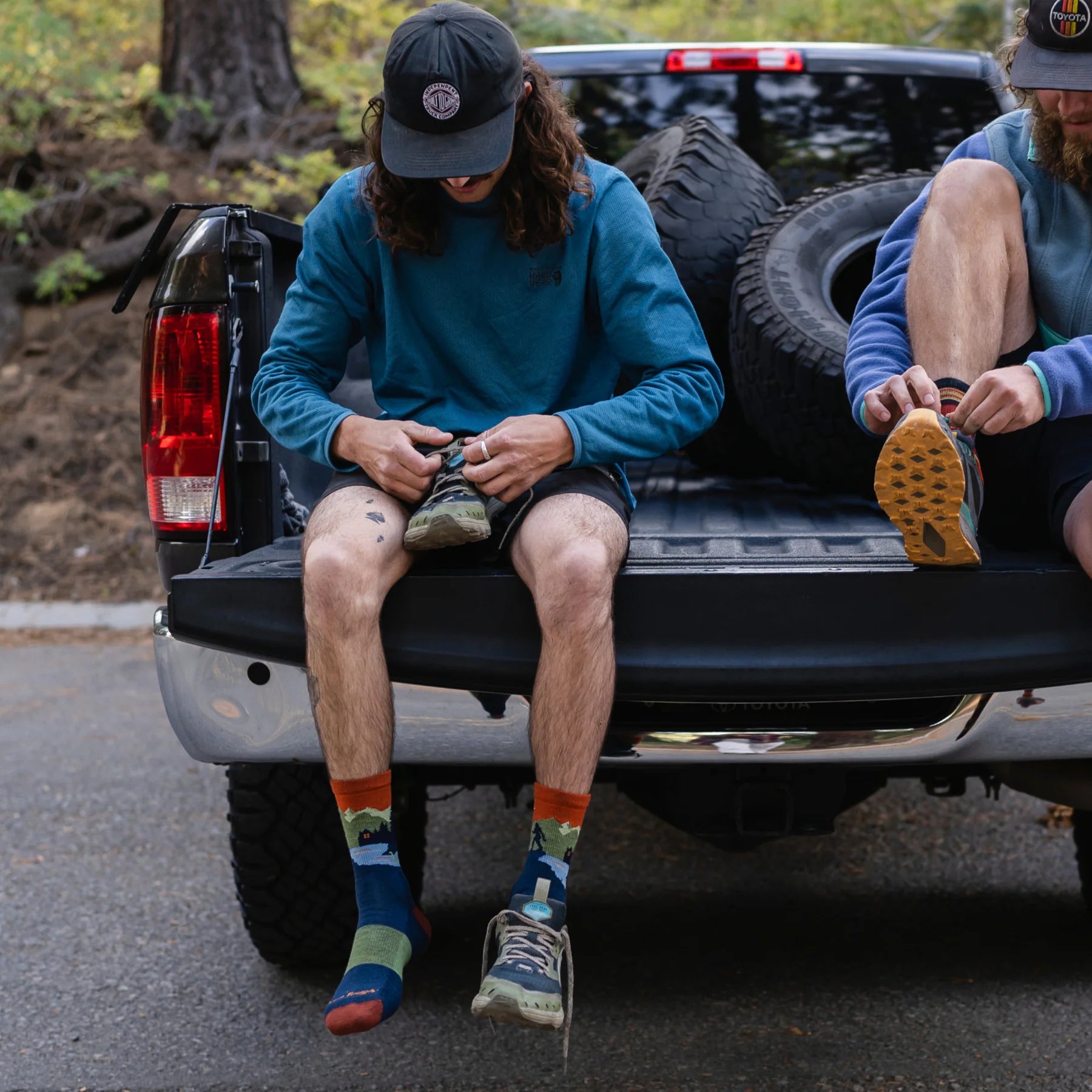 Men's Close Encounters Micro Crew Midweight Hiking Socks | 5014