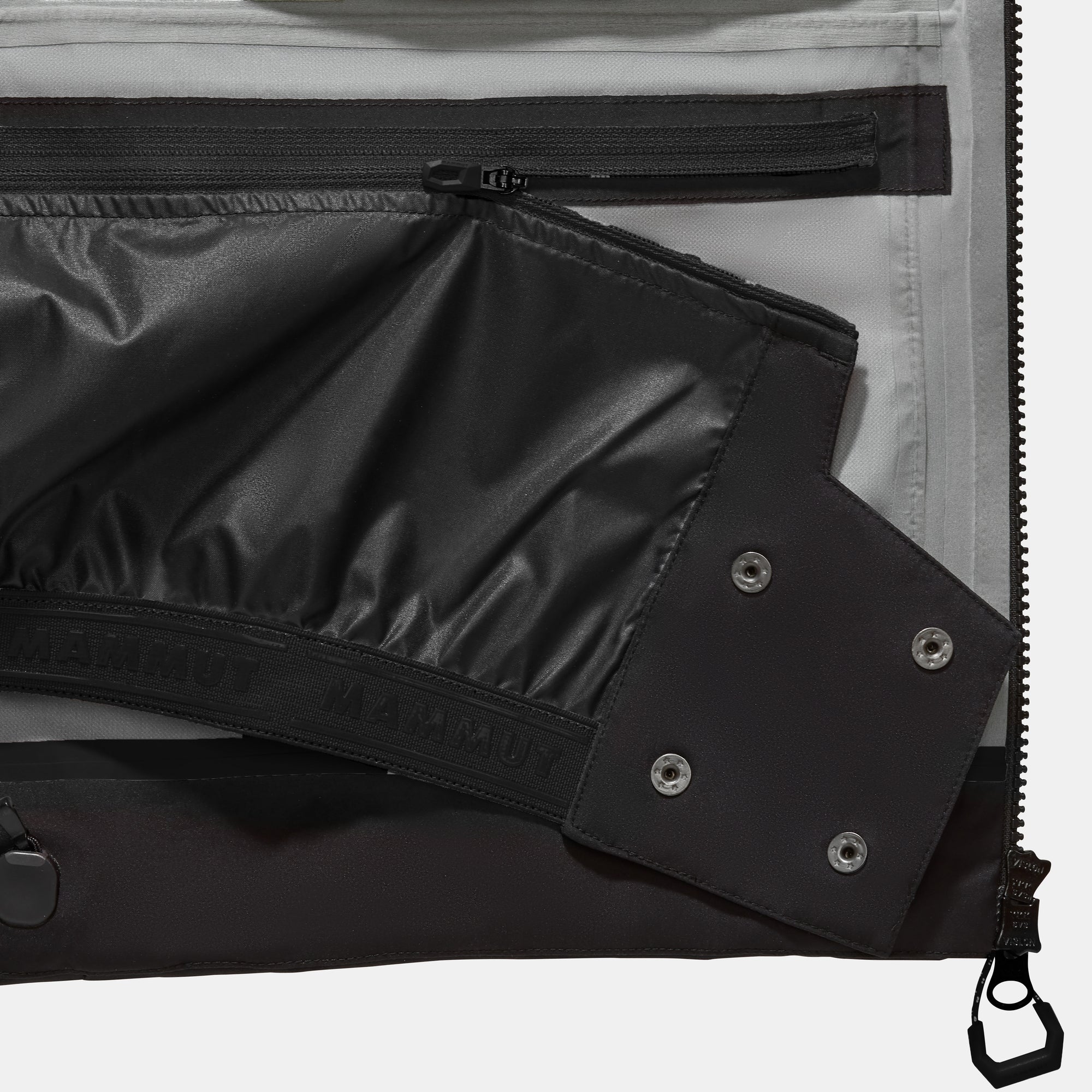 Mammut Haldigrat HS hood and zipper detail, black