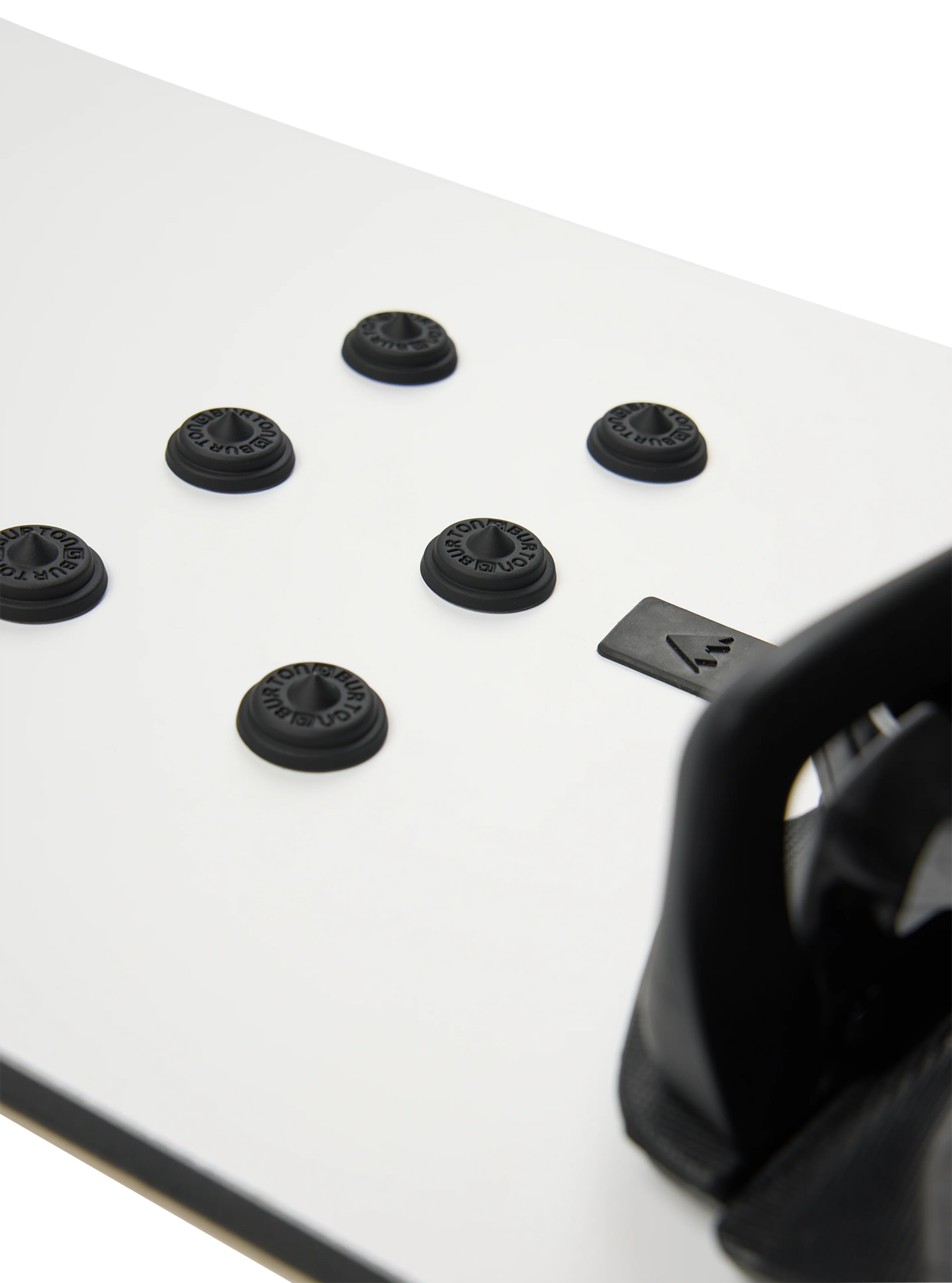 Burton Aluminum Stud Stomp Pad, black detail