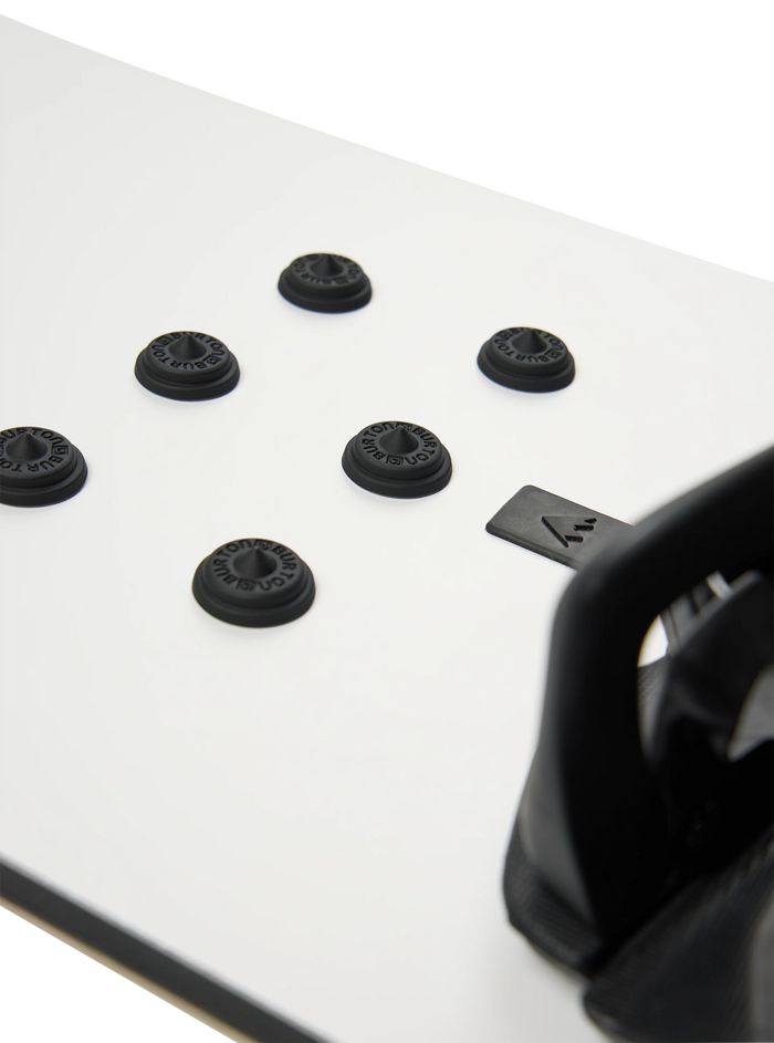 Burton Aluminum Stud Stomp Pad, black detail