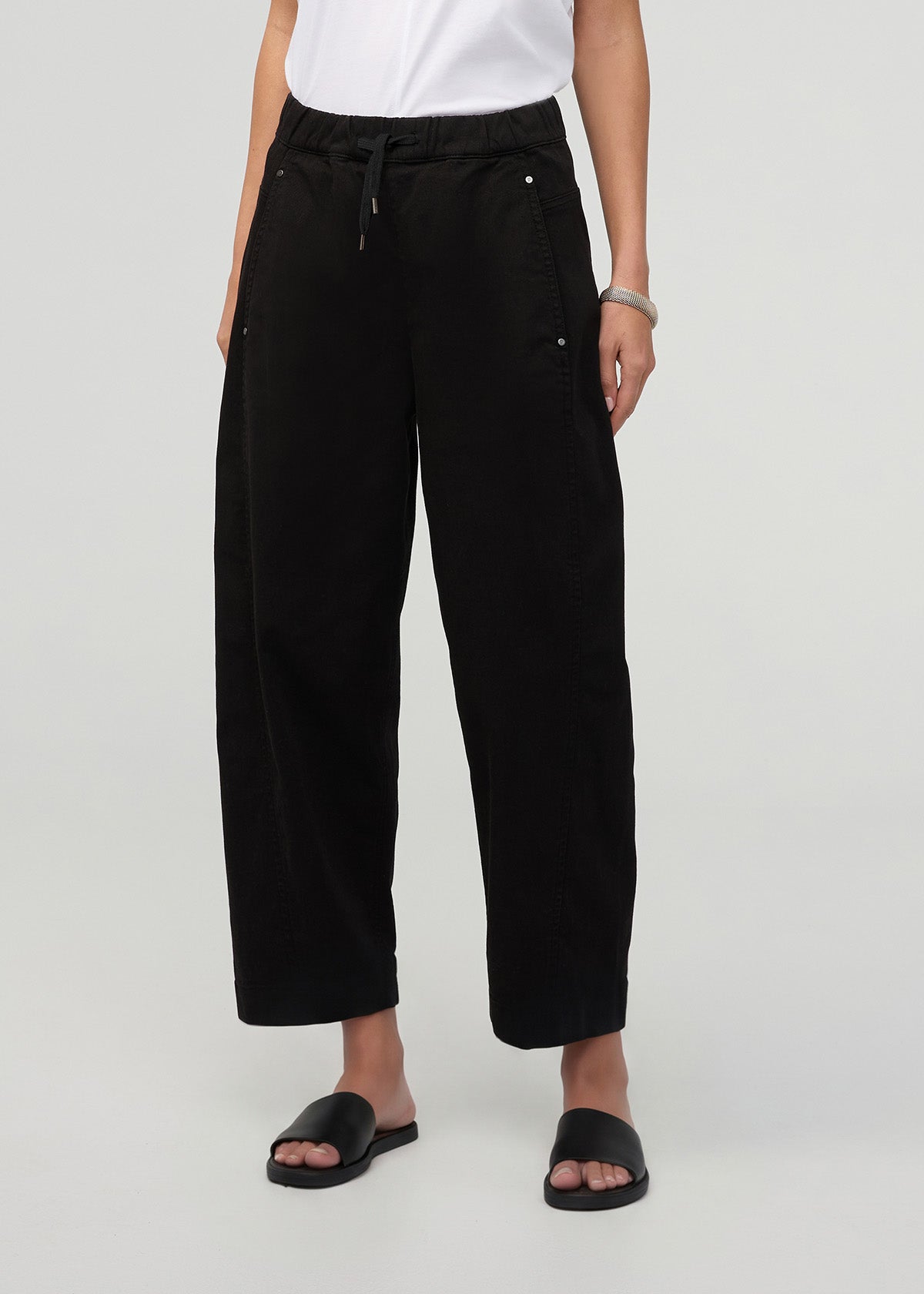 Women’s FlexTwill Barrel Pull On Pant - Black