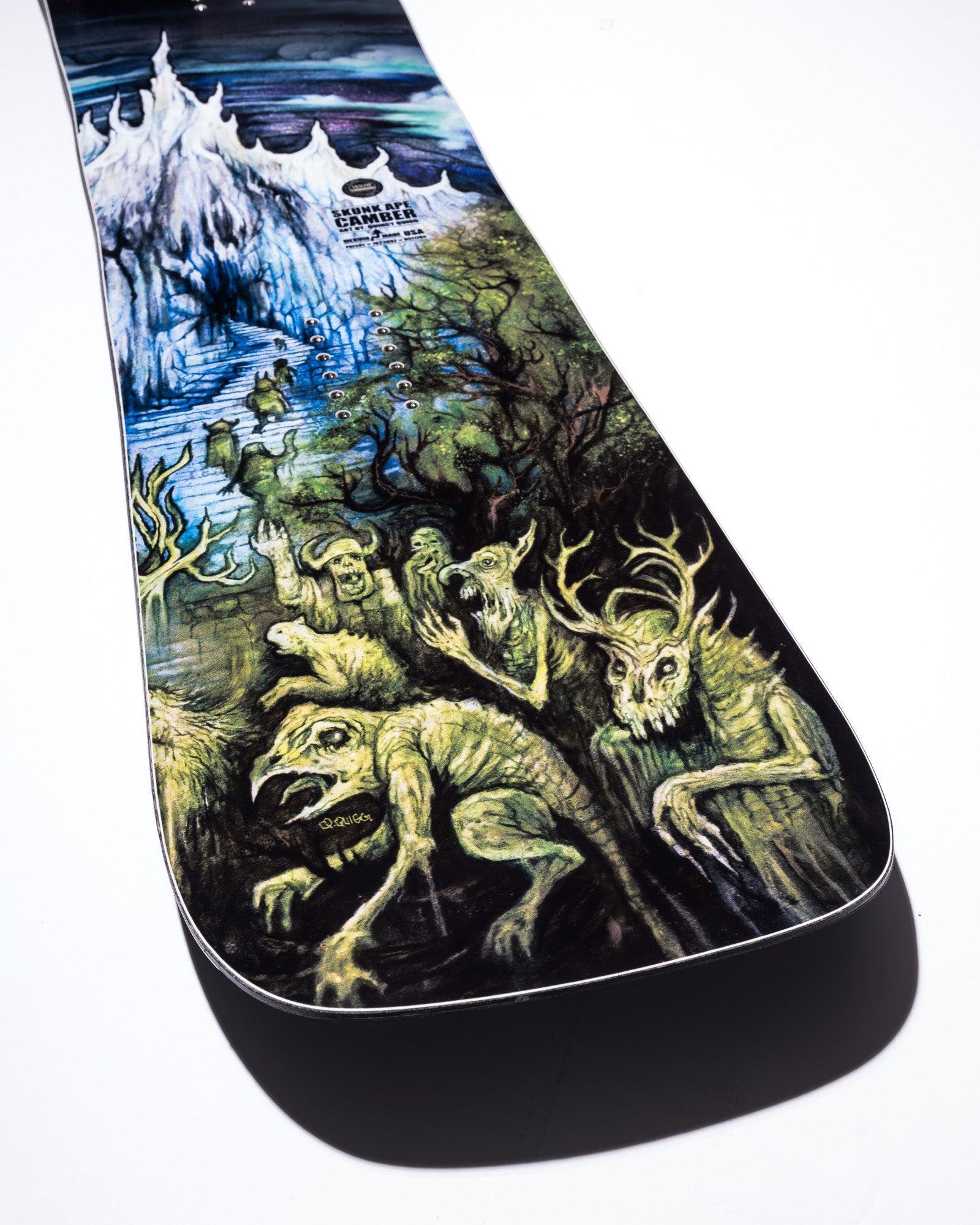 Lib Tech Skunk Ape Camber nose shape detail