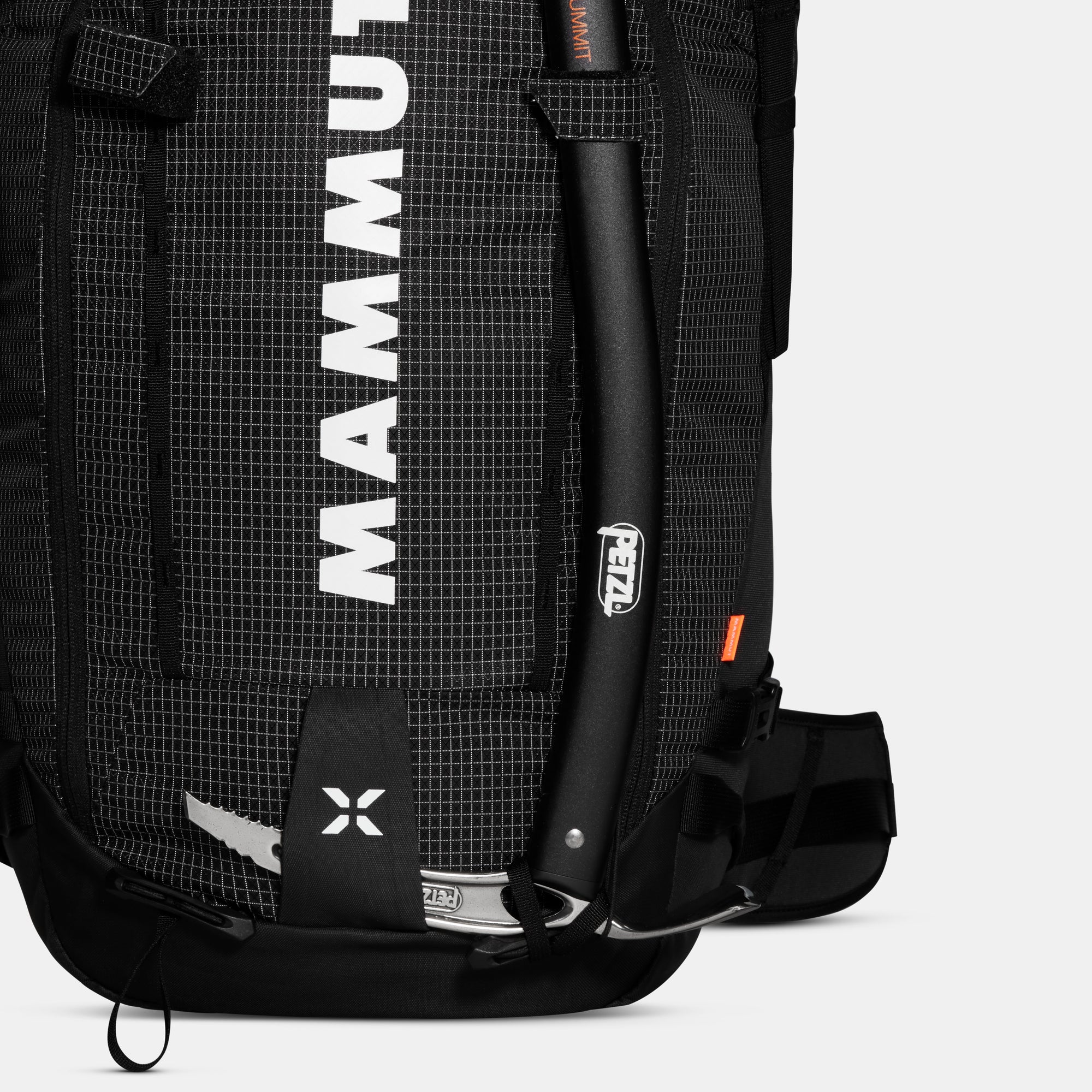 Mammut Trion 50 rolltop closure detail