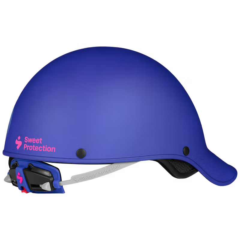 Strutter Helmet