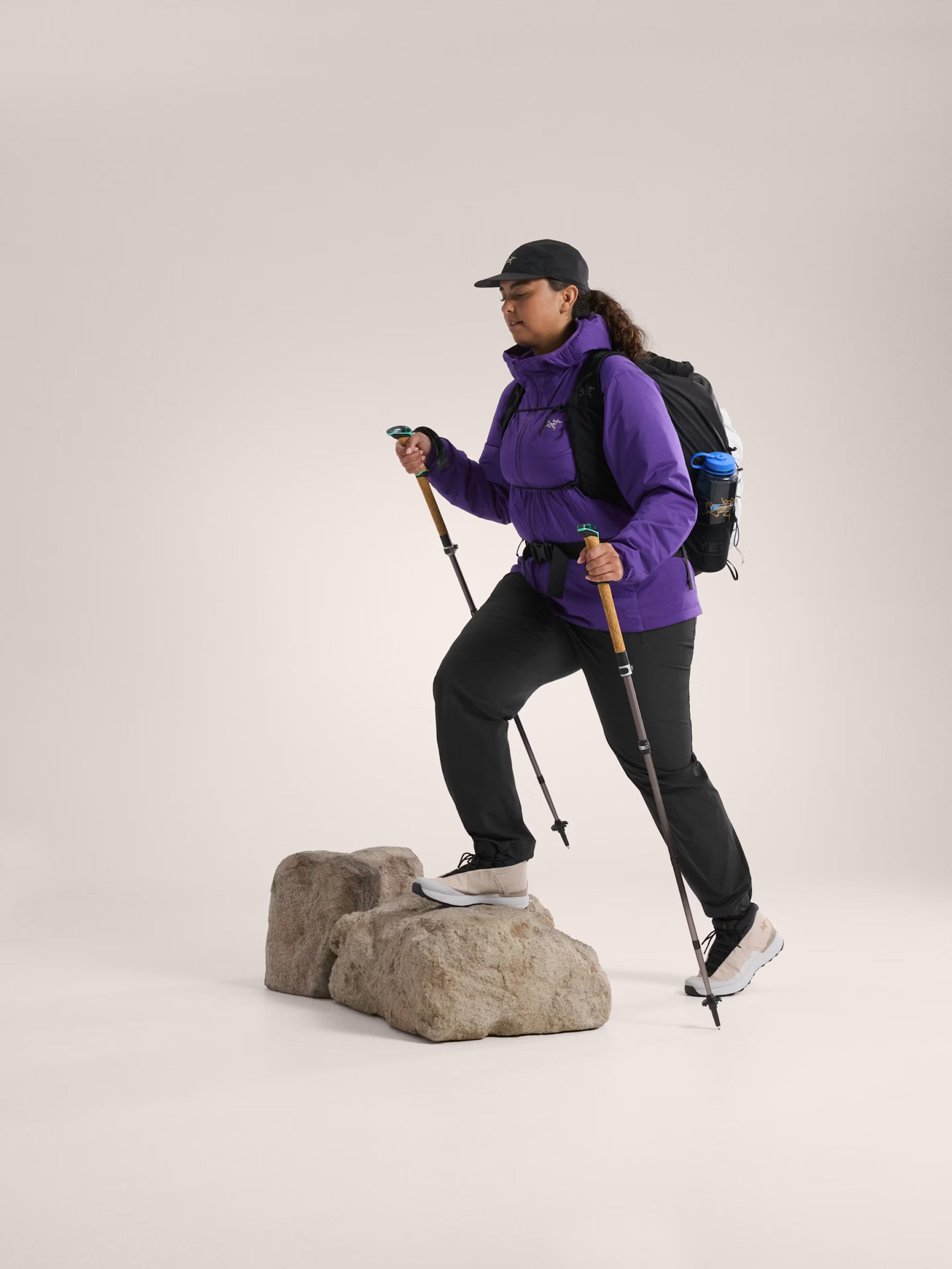 Women's Atom Hoody Revised