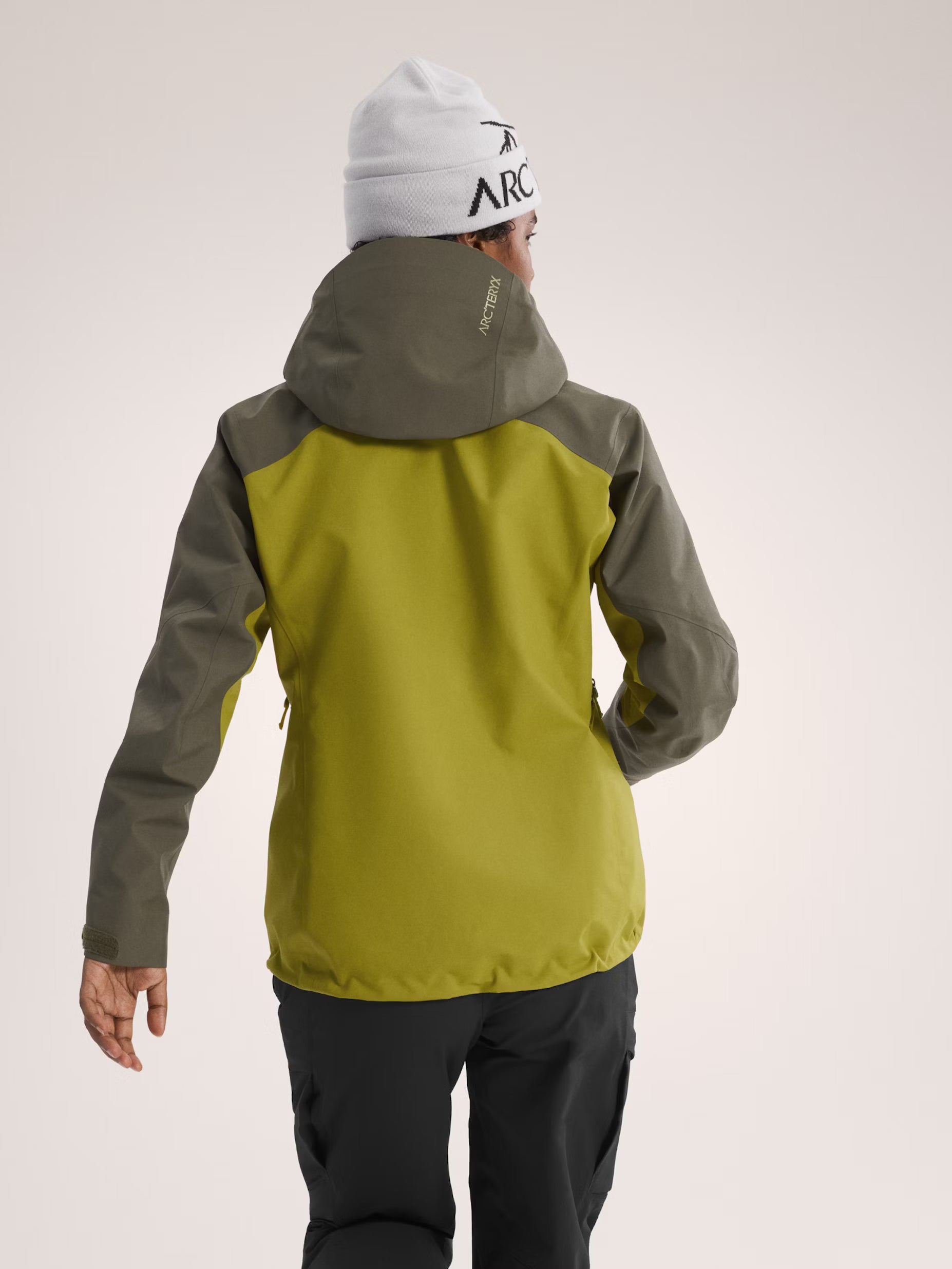 Women's Beta AR Jacket Revised