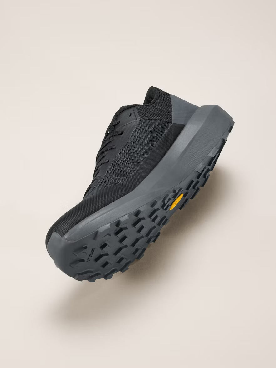 Arc'teryx | Womens Norvan LD4 | Mt. Waddington Outdoors