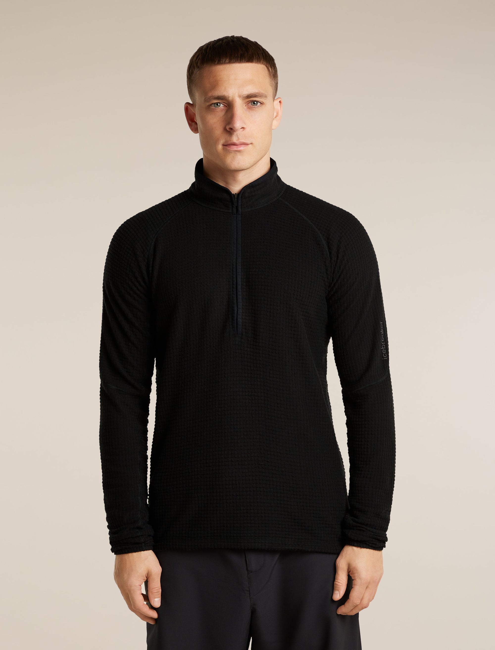 Icebreaker Men's Merino 400 RealFleece Grid Peaksland Long Sleeve Half Zip in Black, front