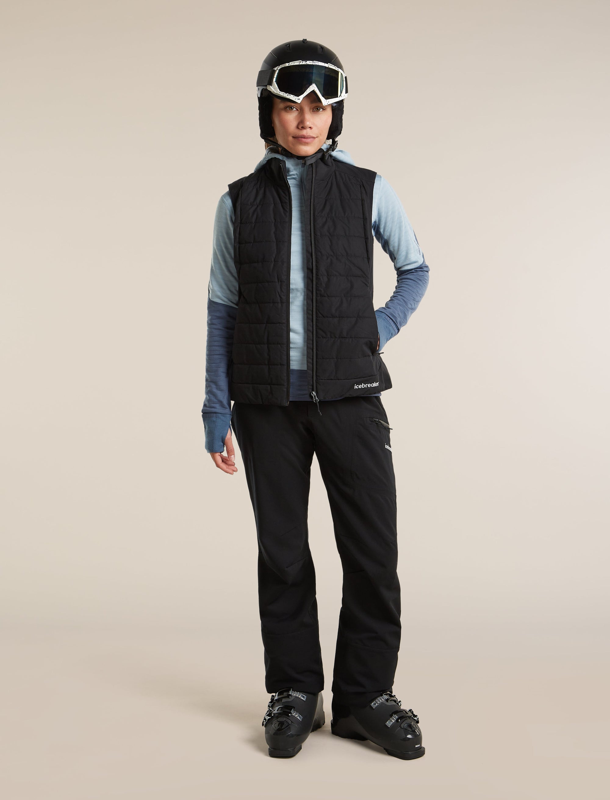 Icebreaker Women's Merino Blend 300 RealFleece Descender Zip Hoodie in Dawn / Zinc Blue, detail