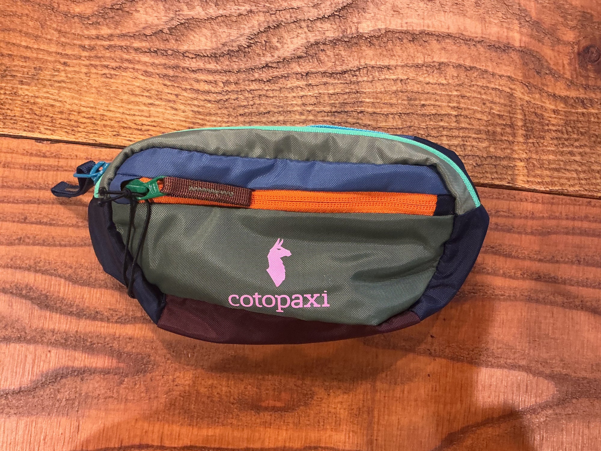 Kapai 1.5L Hip Pack - Del Dia
