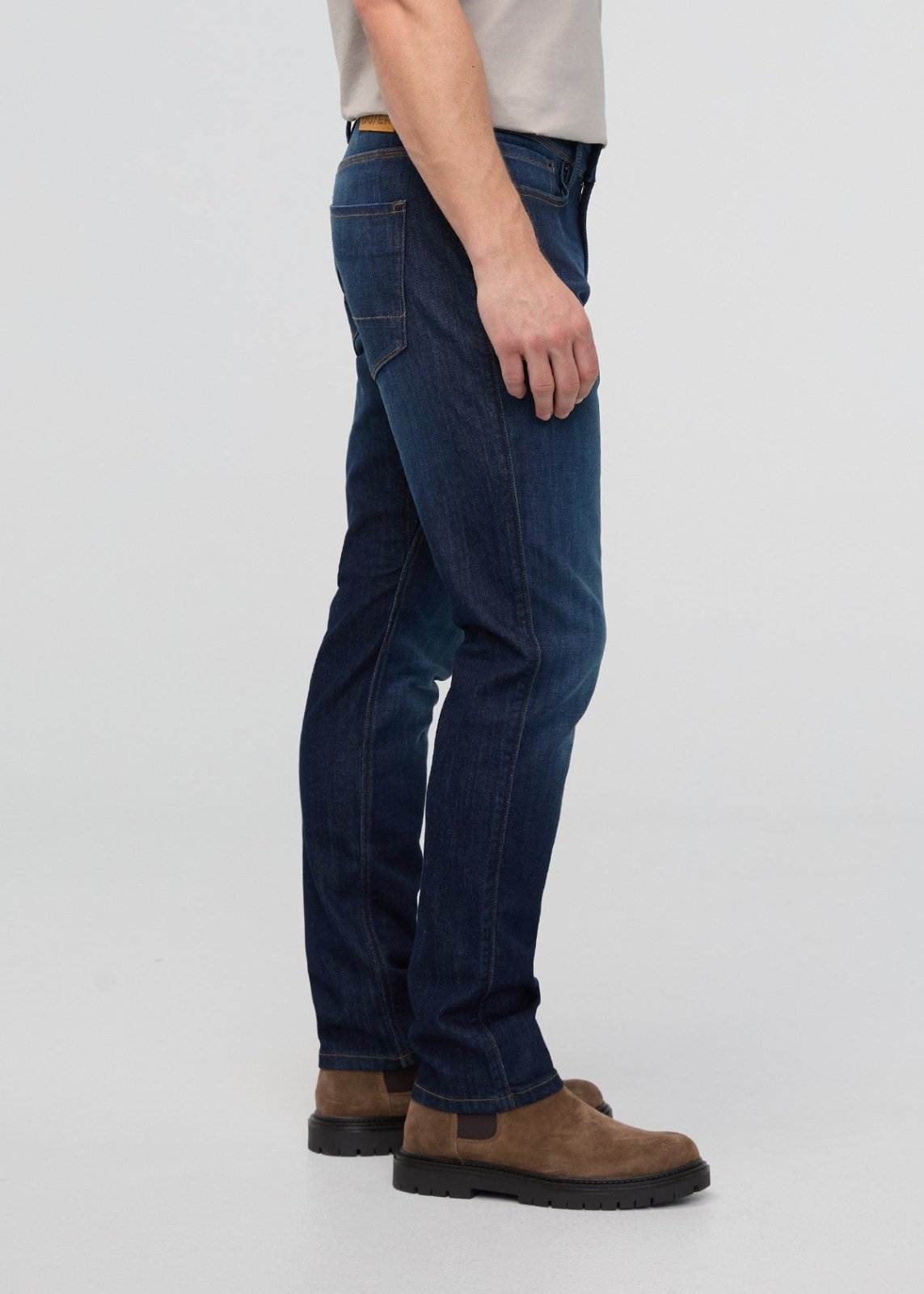 DUER Men's Performance Denim Relaxed Taper - Marina Blue side