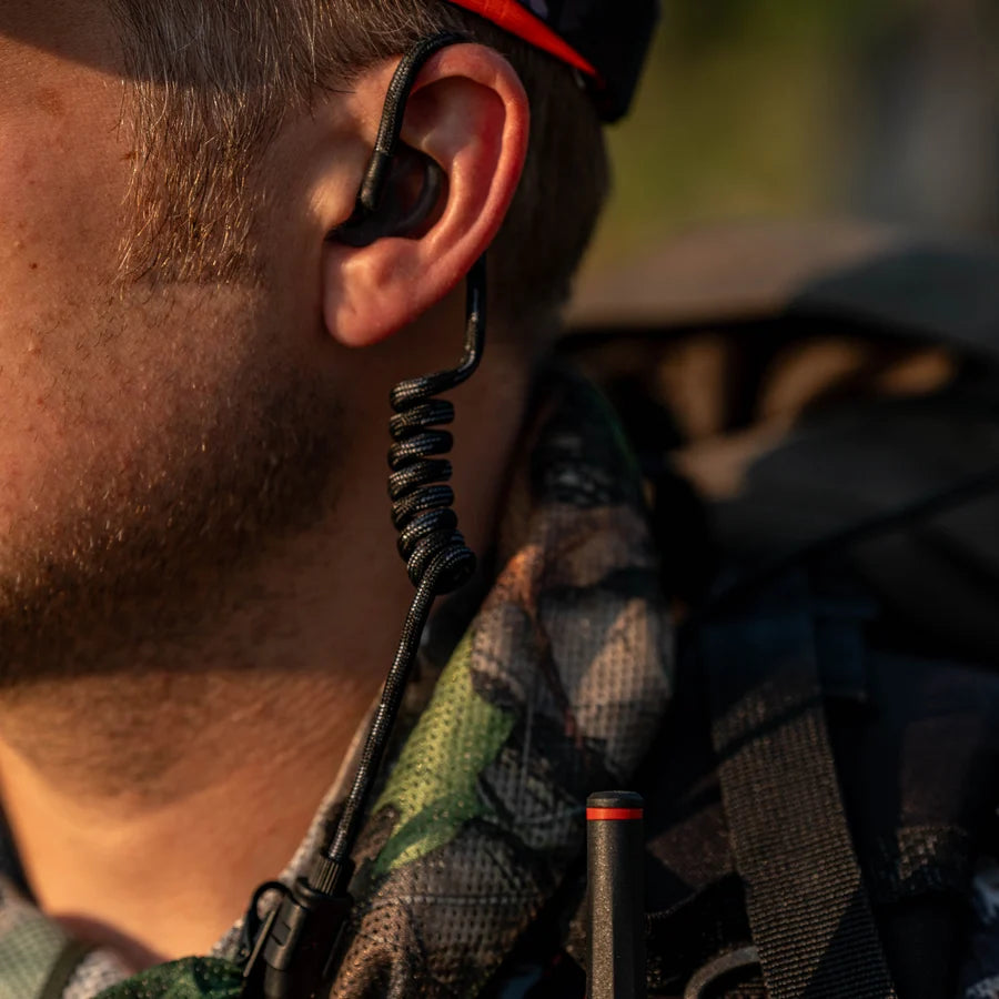 Acoustic Headset for Mountain Radio