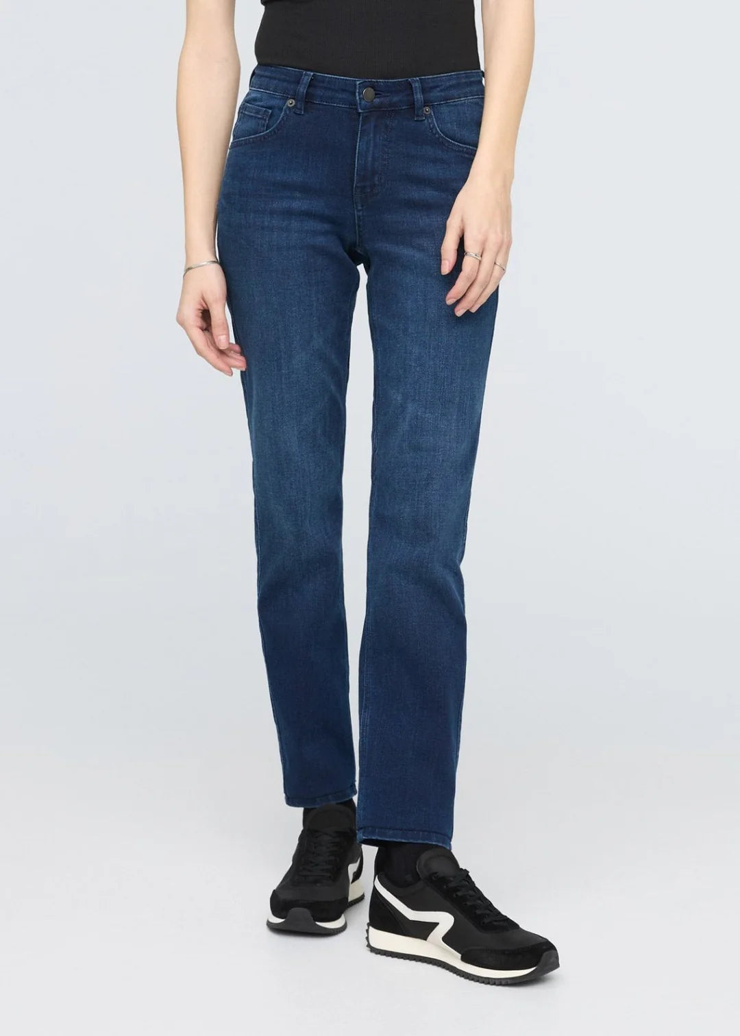 Women's Performance Denim Girlfriend Jean