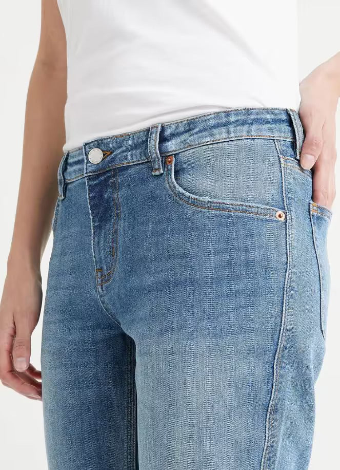 Women's Performance Denim Girlfriend Jeans