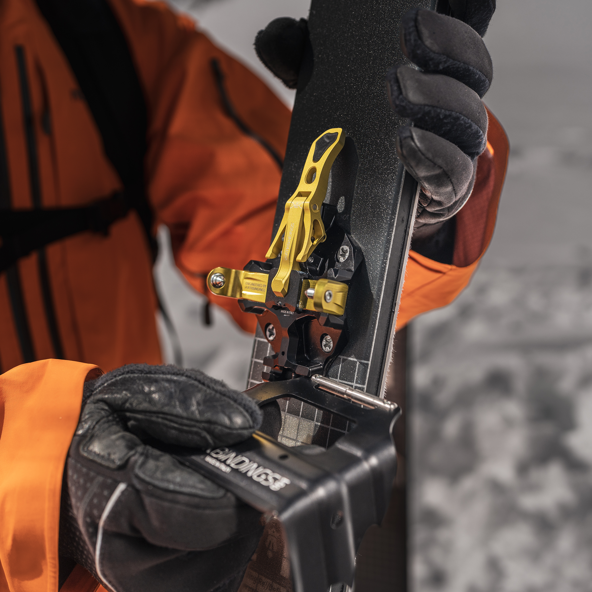 ATK Crampons - detail