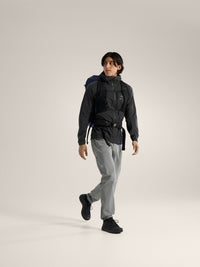 Arc'teryx Men's Squamish Hoody - Black, full body