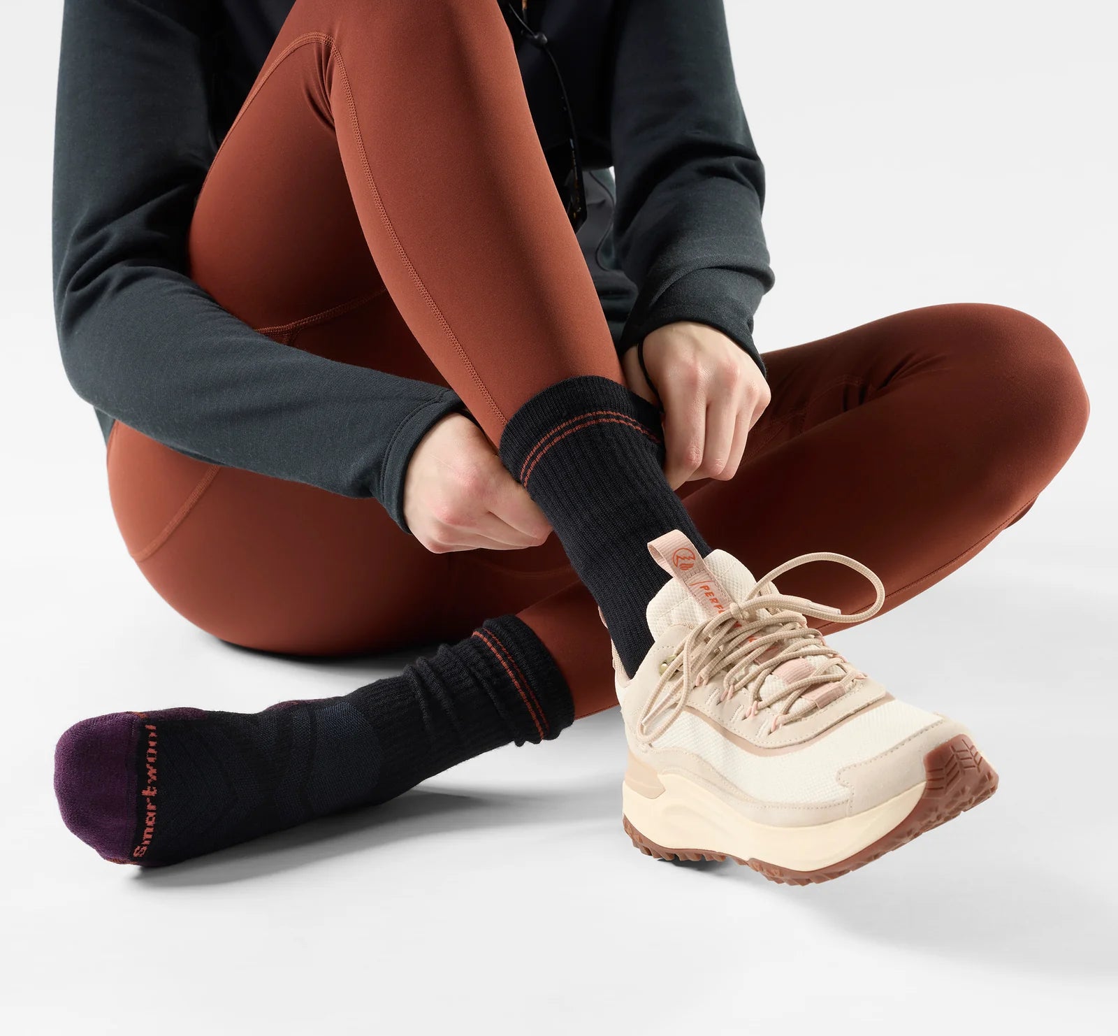 Women's Hike Light Cushion Crew Socks