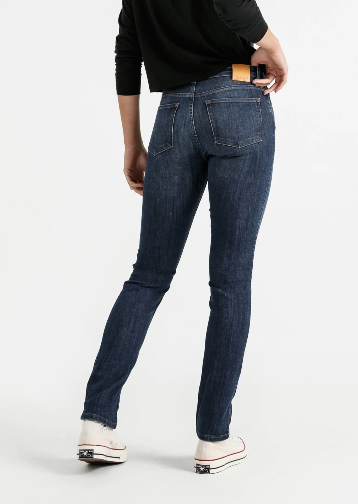 Women's Performance Denim Slim Straight