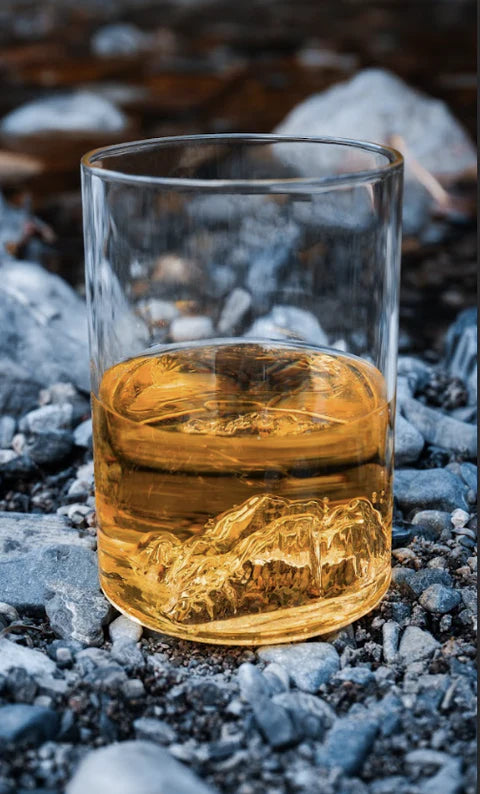 Squamish Pint Glass