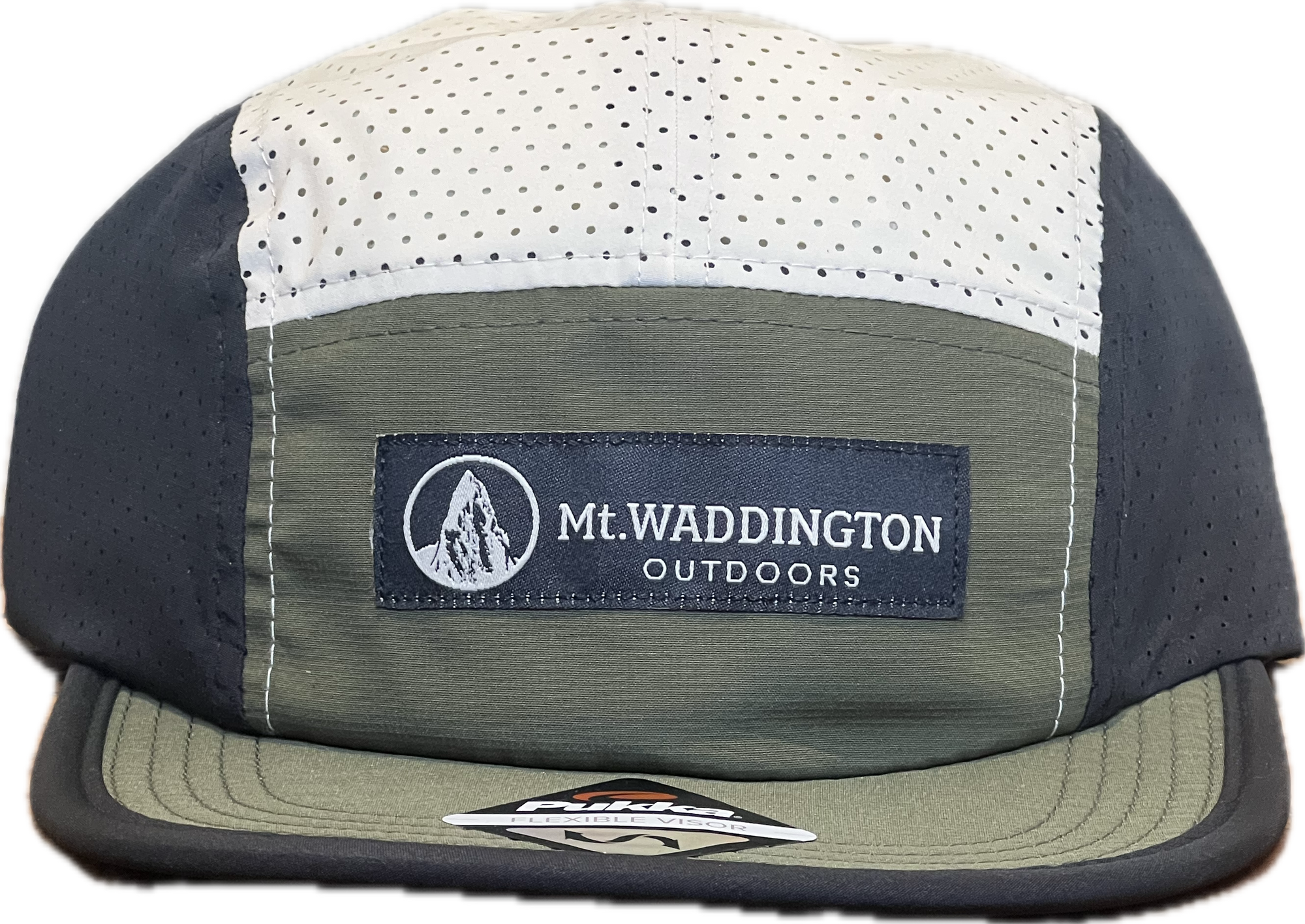 Mt. Waddington Runner Hat