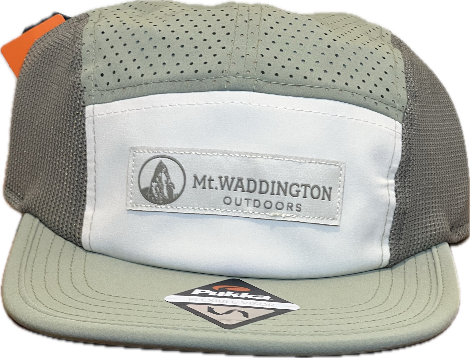 Mt. Waddington Runner Hat