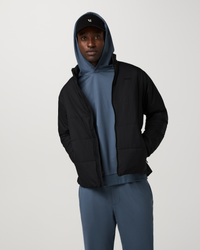Vuori Echo Insulated Jacket 3.0 in Black, front