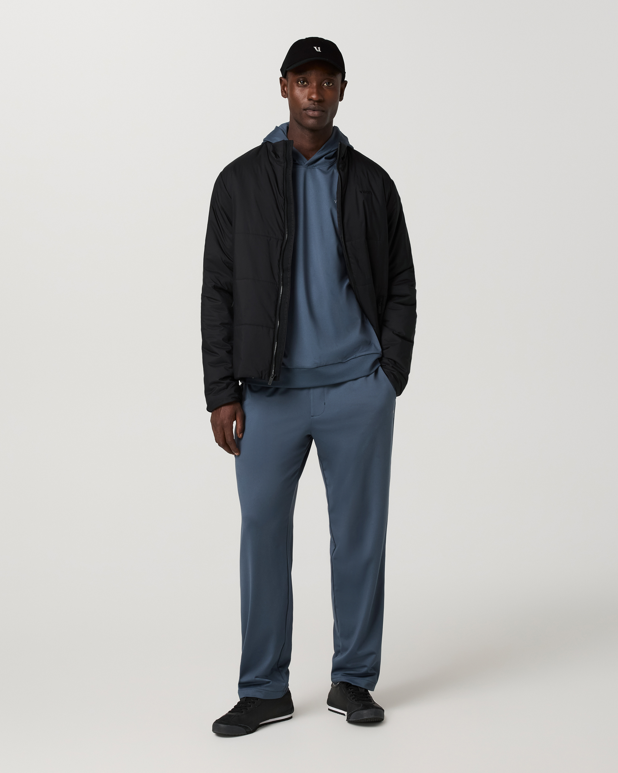Vuori Echo Insulated Jacket 3.0 in Black, full