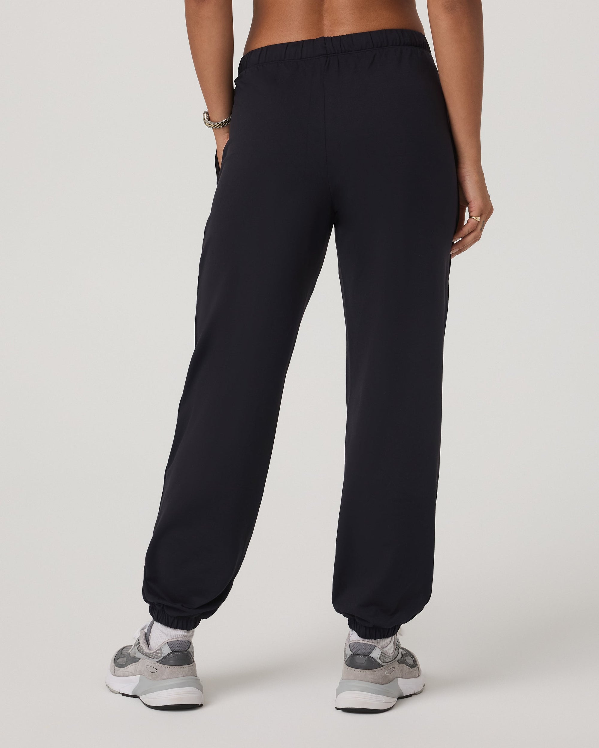 Vuori Halo Modern Sweatpant in Solid Black, back