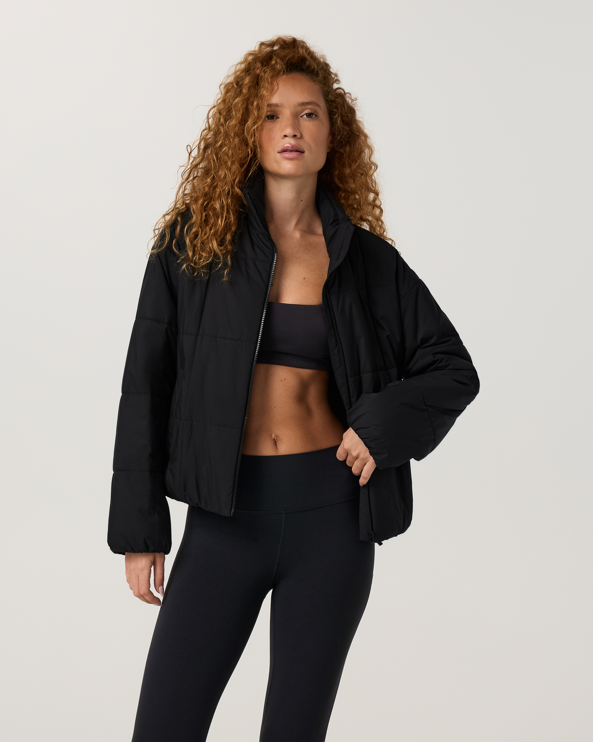 Vuori Canyon Insulated Sporty Jacket - Black, front