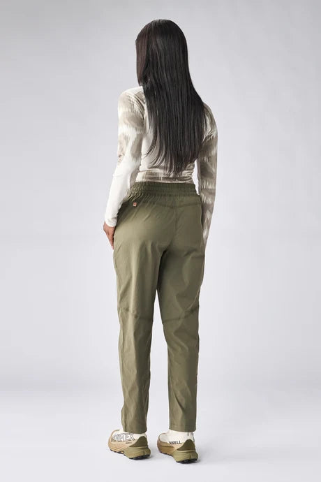 Indyeva Women's Elano Pant in Agate, side
