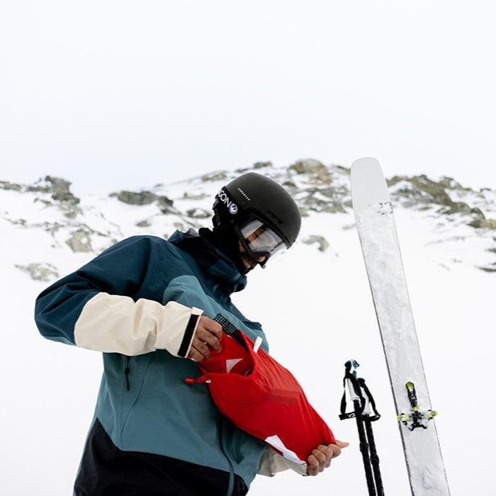 G3 skin bag in use